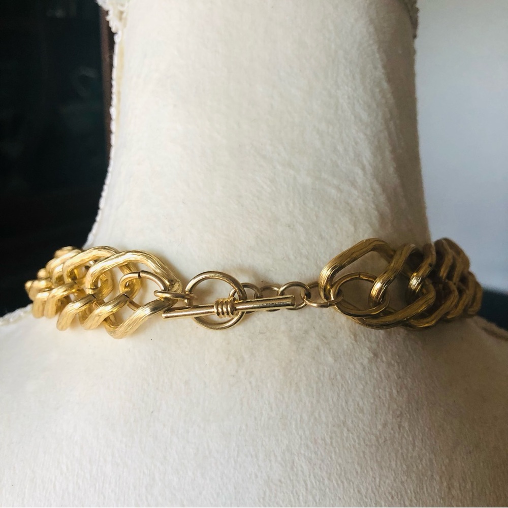 Vintage Avon gold plated chain link toggle clasp choker necklace - Picture 7 of 10